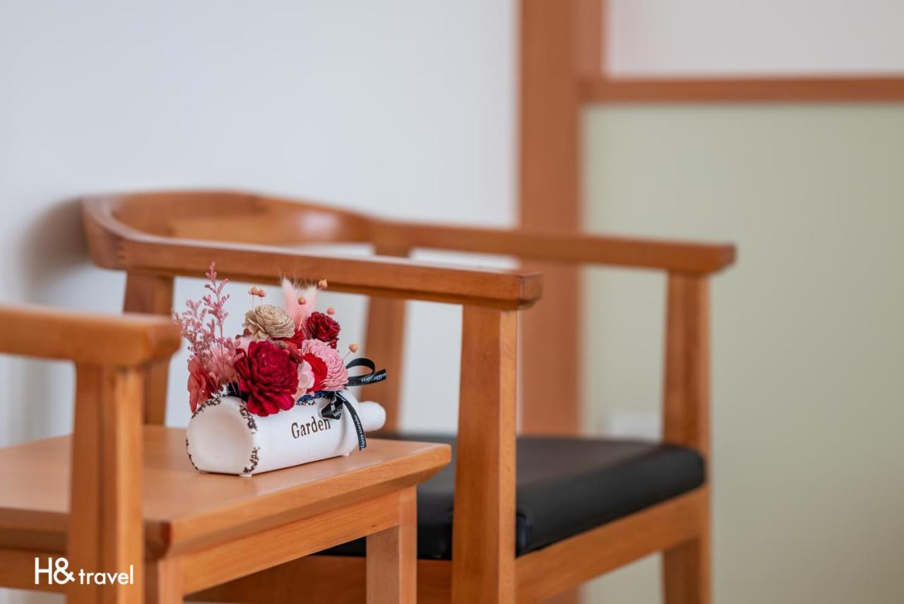 Taitung Spring Homestay B&B Extérieur photo